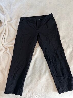 Kirkland Signature Men's Black Stretch Dress Pants